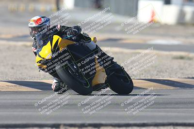 media/Sep-20-2025-Race Pace (Sat) [[d4e1b33f4d]]/Verified/Turn 2 (920am)/